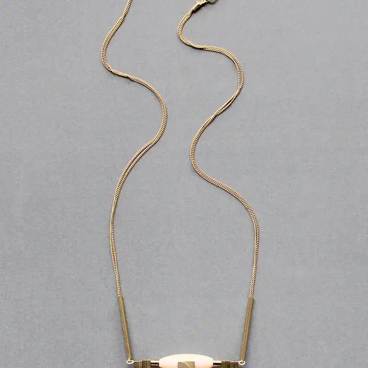 Artdeco Pink and White Pendant Necklace